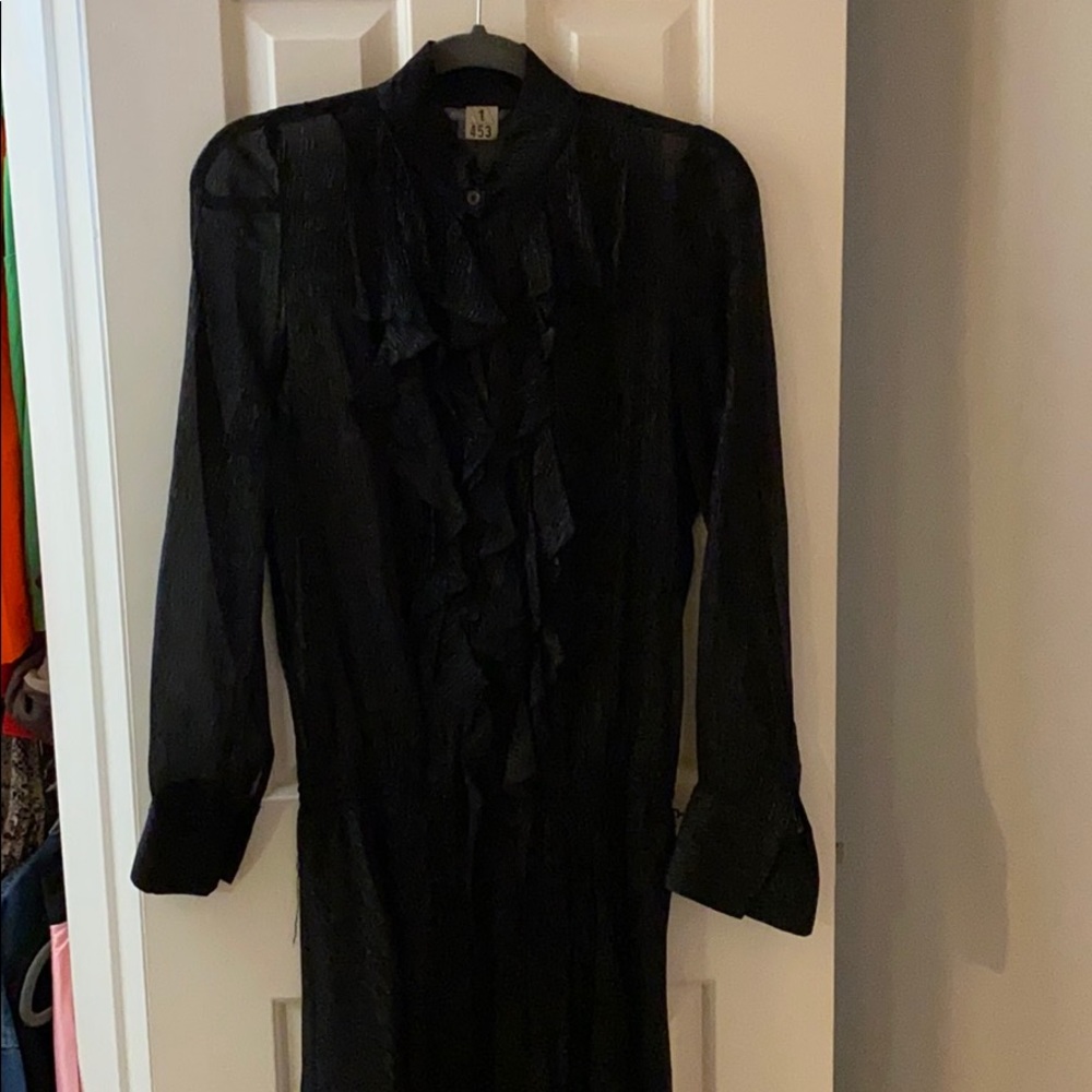 Sexy Black Dress! Great for the evening